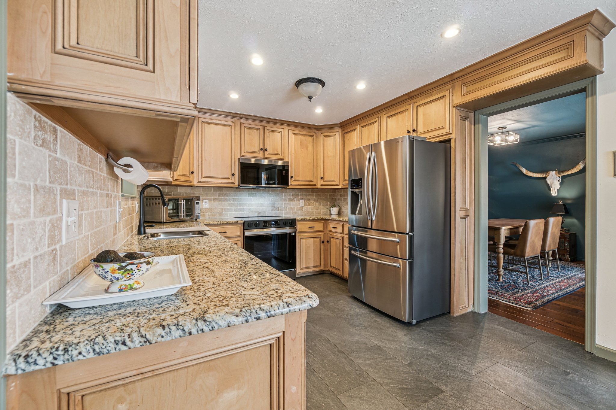 917 E 11th St_020.jpg