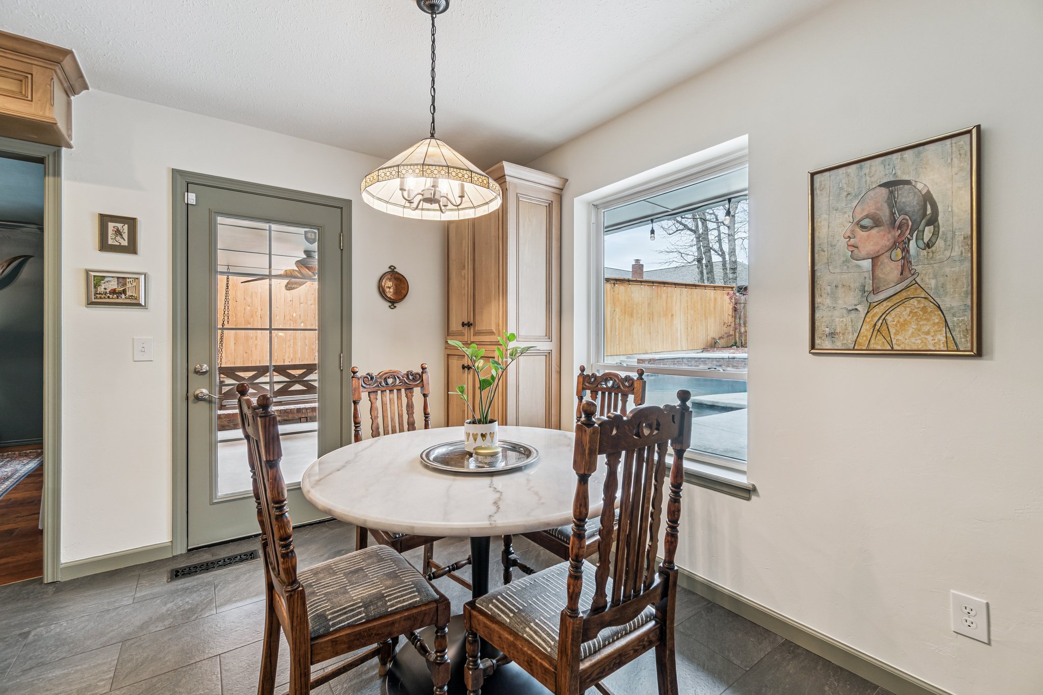 917 E 11th St_029.jpg