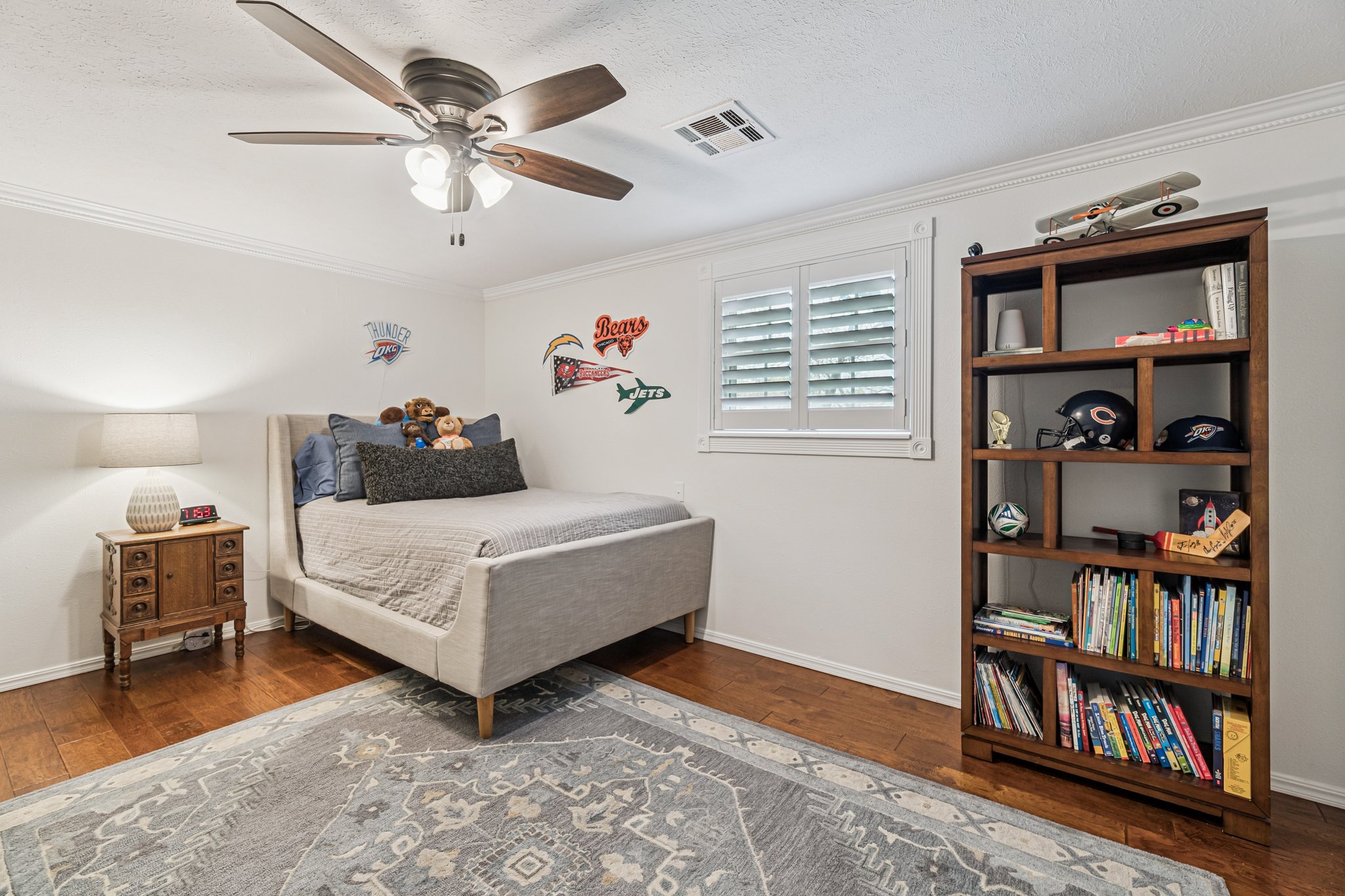 917 E 11th St_046.jpg