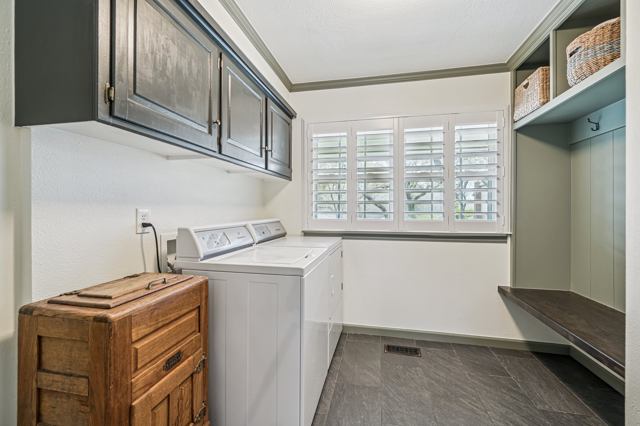 917 E 11th St_052.jpg