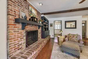 917 E 11th St_017.jpg