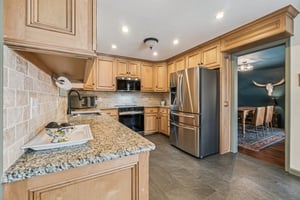 917 E 11th St_020.jpg