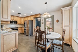 917 E 11th St_030.jpg