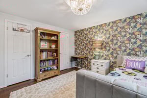 917 E 11th St_044.jpg