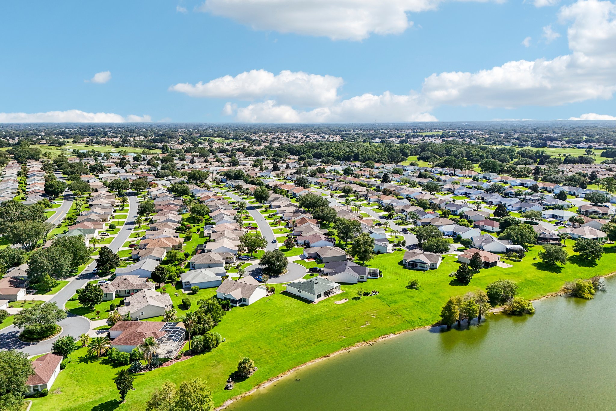 Eastmont Ct-S1607-049.jpg