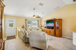 Eastmont Ct-S1607-007.jpg