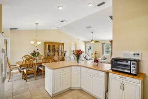 Eastmont Ct-S1607-018.jpg