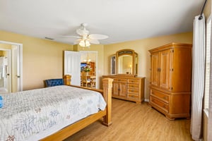 Eastmont Ct-S1607-020.jpg