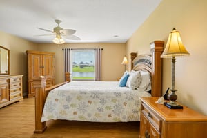 Eastmont Ct-S1607-021.jpg