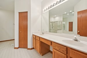 Havenshire Rd-S1704-038.jpg