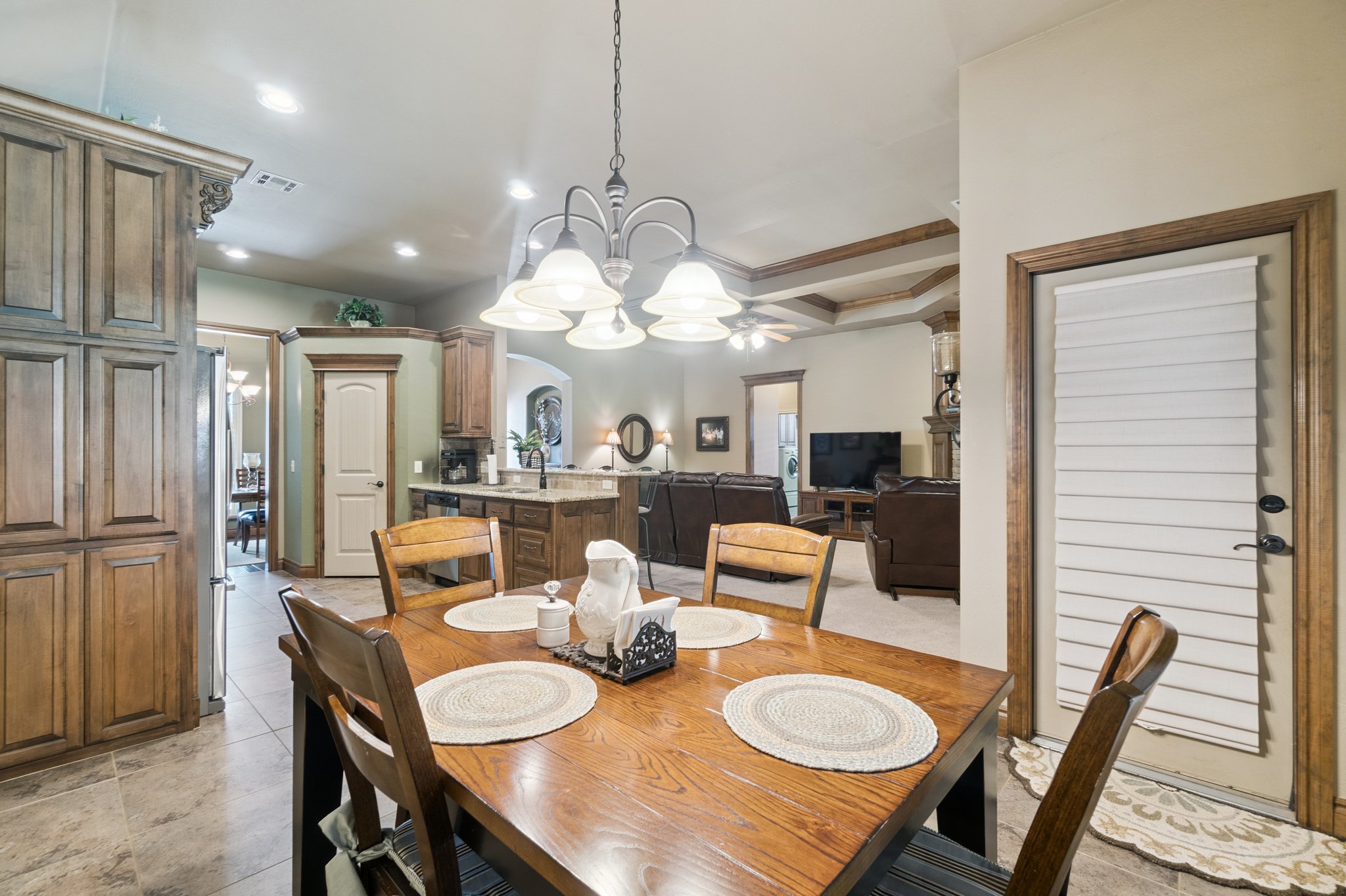 917 NW 194th Terrace_025.jpg