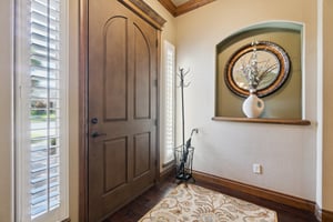917 NW 194th Terrace_006.jpg