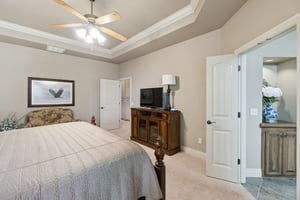 917 NW 194th Terrace_030.jpg