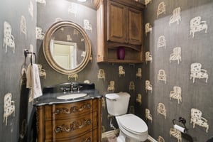 917 NW 194th Terrace_038.jpg