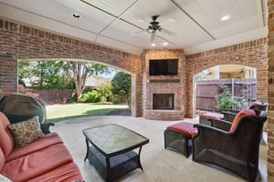 917 NW 194th Terrace_049.jpg