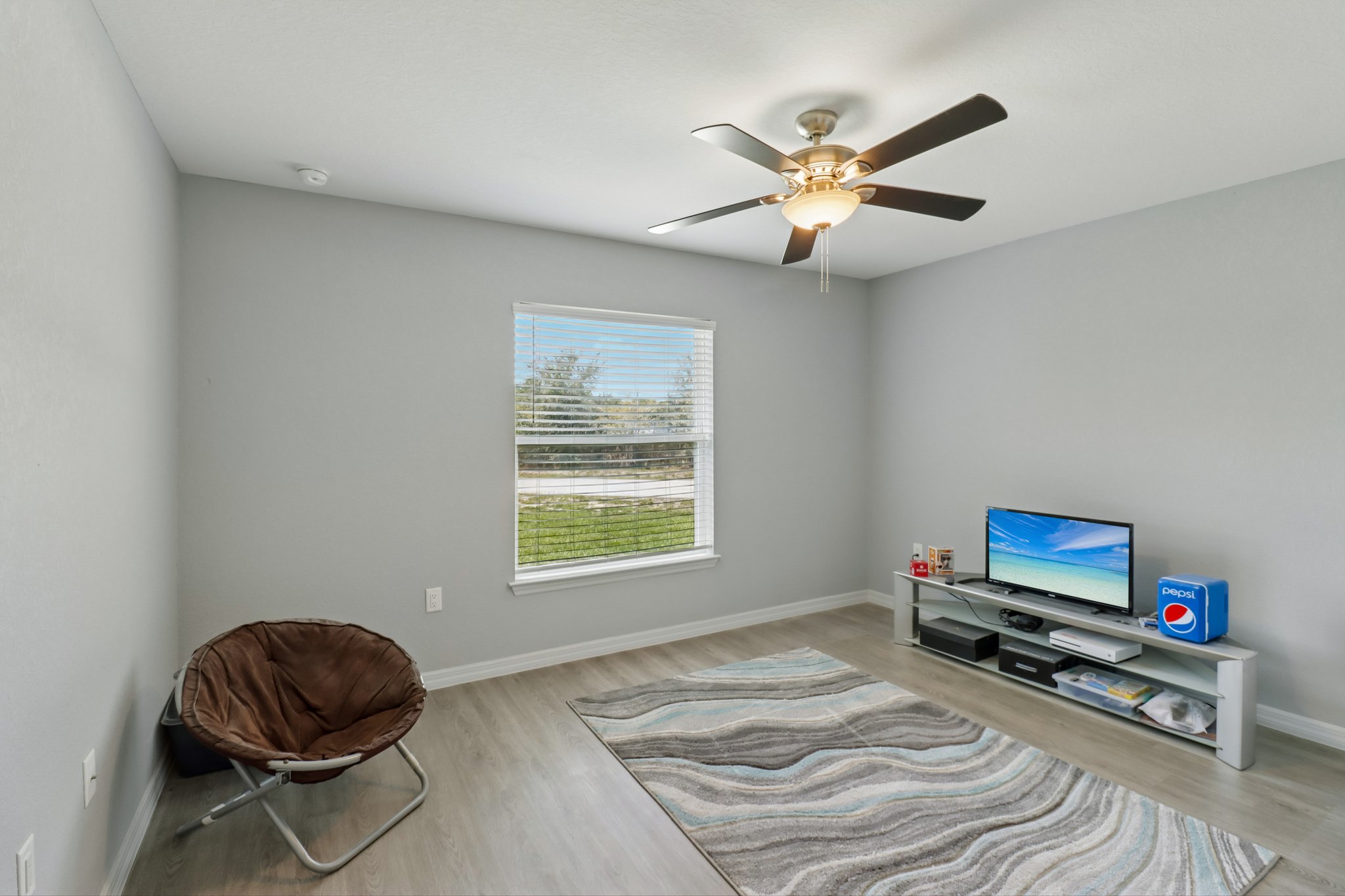 SE 150th St-S1108-017.jpg