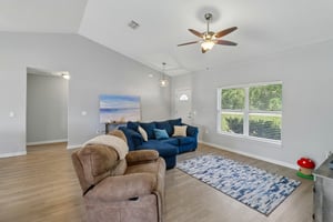 SE 150th St-S1108-006.jpg