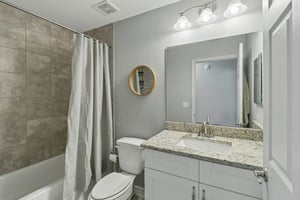 SE 150th St-S1108-016.jpg