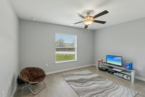 SE 150th St-S1108-017.jpg