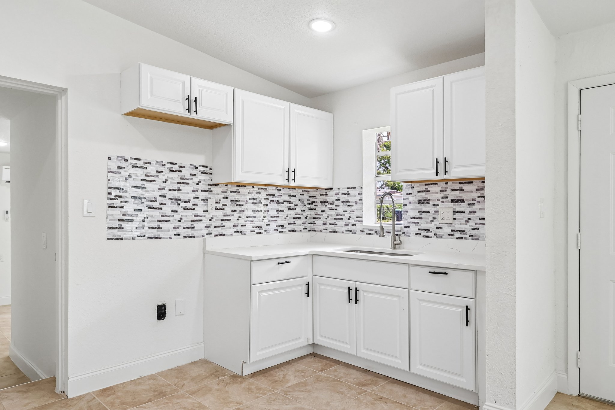 Ferndell Rd-S1506-009.jpg