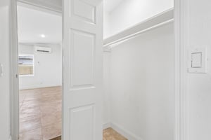 Ferndell Rd-S1506-018.jpg