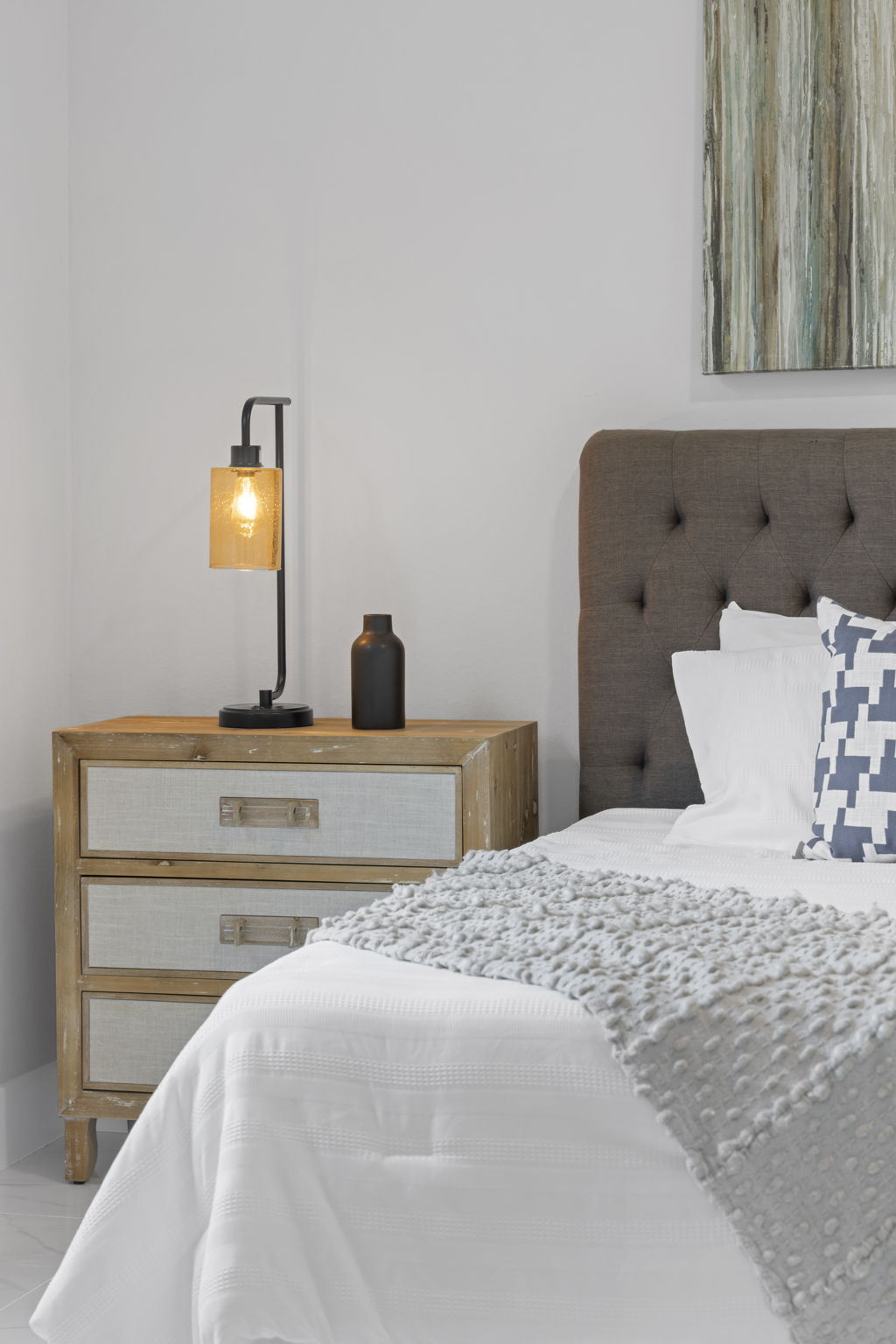 King size bed - actual funiture