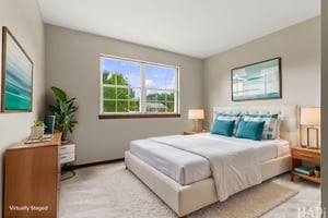 918 Knightbridge Dr, Island Lake, IL1 virtually staged.jpeg