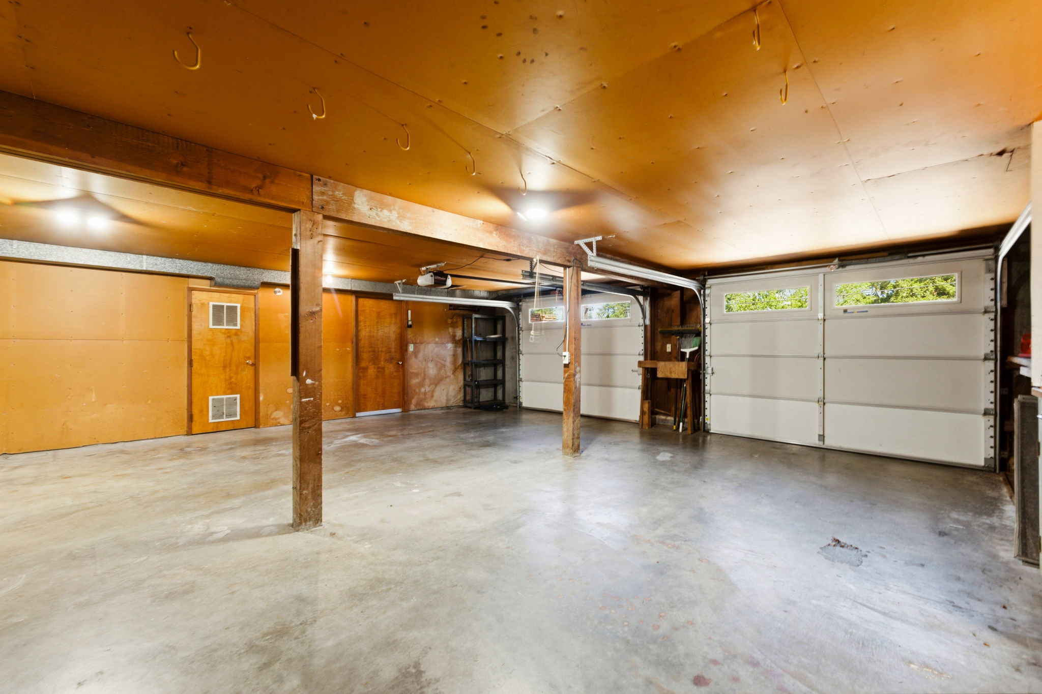  Photo 39