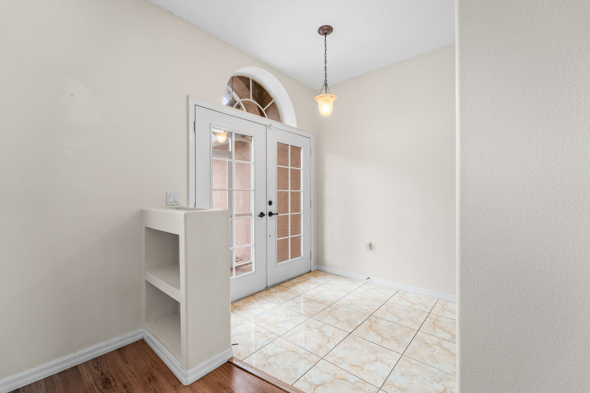 FOY 9180 Gillmar St 099