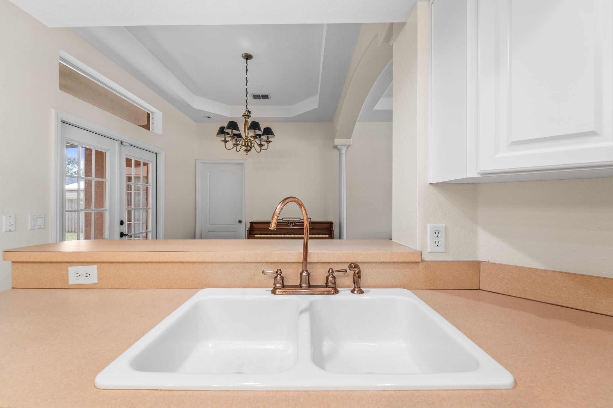 KIT 9180 Gillmar St 129