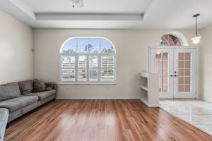 LR 9180 Gillmar St 084