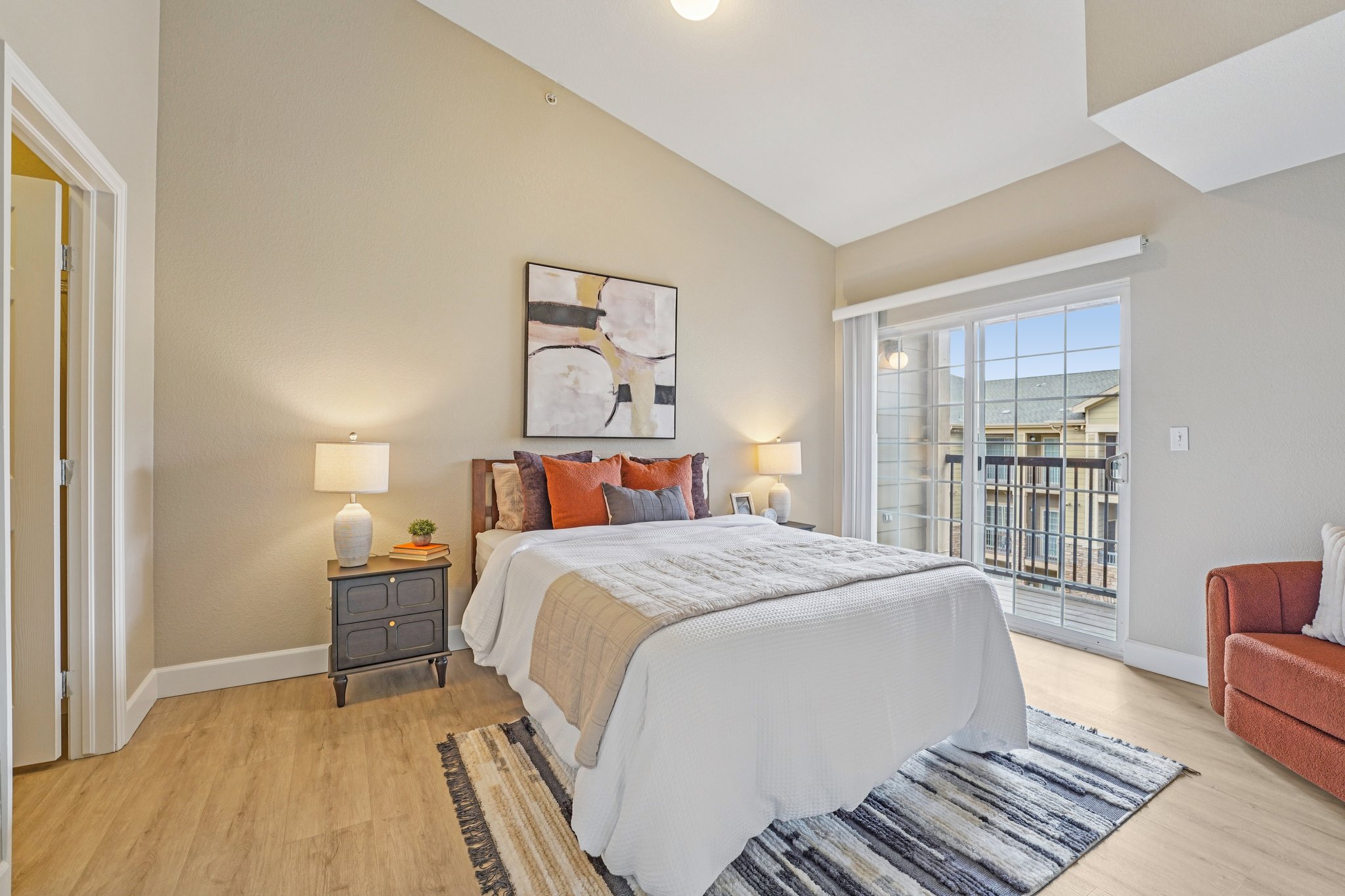 Rolling Way 306-S0804-024.jpg