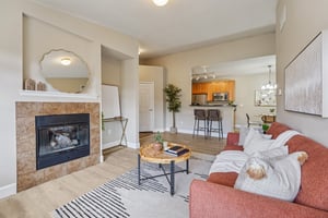 Rolling Way 306-S0804-008.jpg