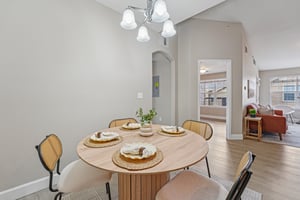 Rolling Way 306-S0804-010.jpg