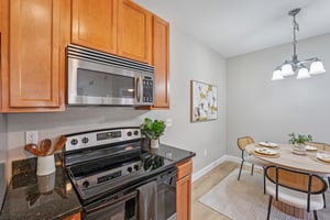 Rolling Way 306-S0804-014.jpg