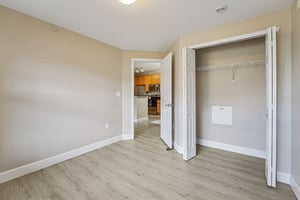 Rolling Way 306-S0804-021.jpg