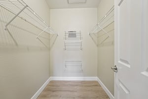 Rolling Way 306-S0804-029.jpg