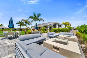 Clubhouse Outdoor Seating