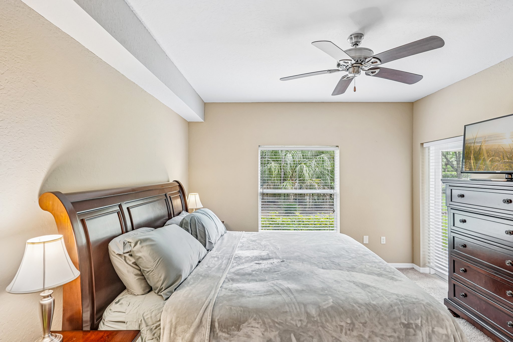Celeste Dr 103-S2105-018.jpg