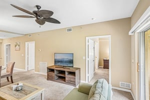 Celeste Dr 103-S2105-008.jpg