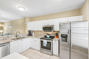 Celeste Dr 103-S2105-013.jpg