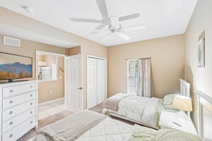 Celeste Dr 103-S2105-016.jpg