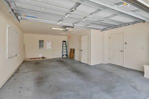 Garage 2