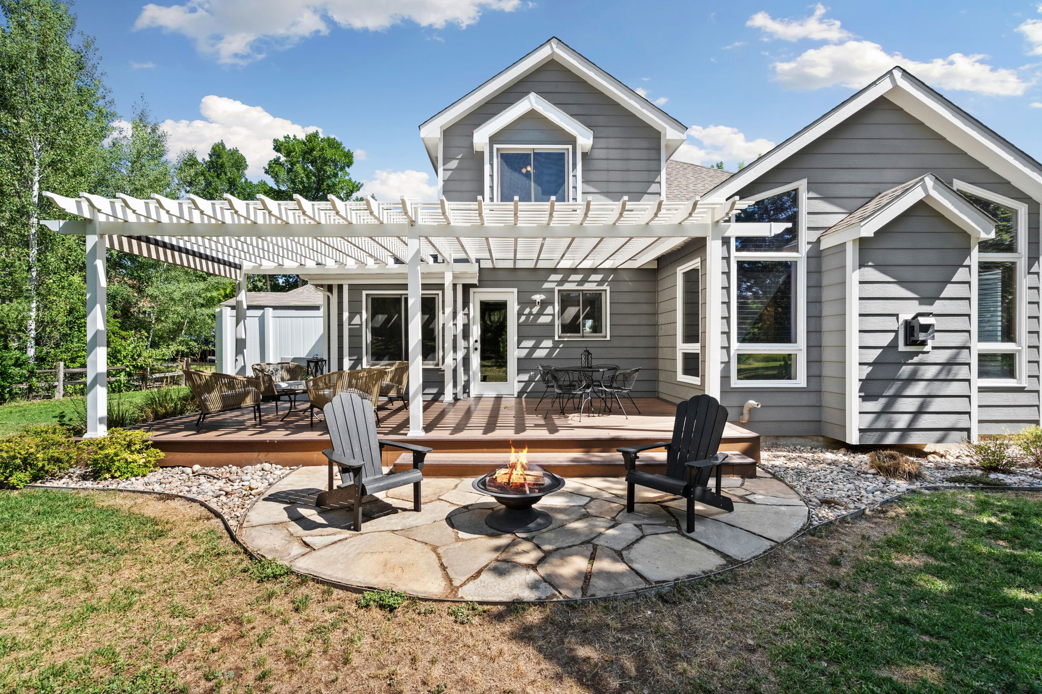 Outdoor living at its best!