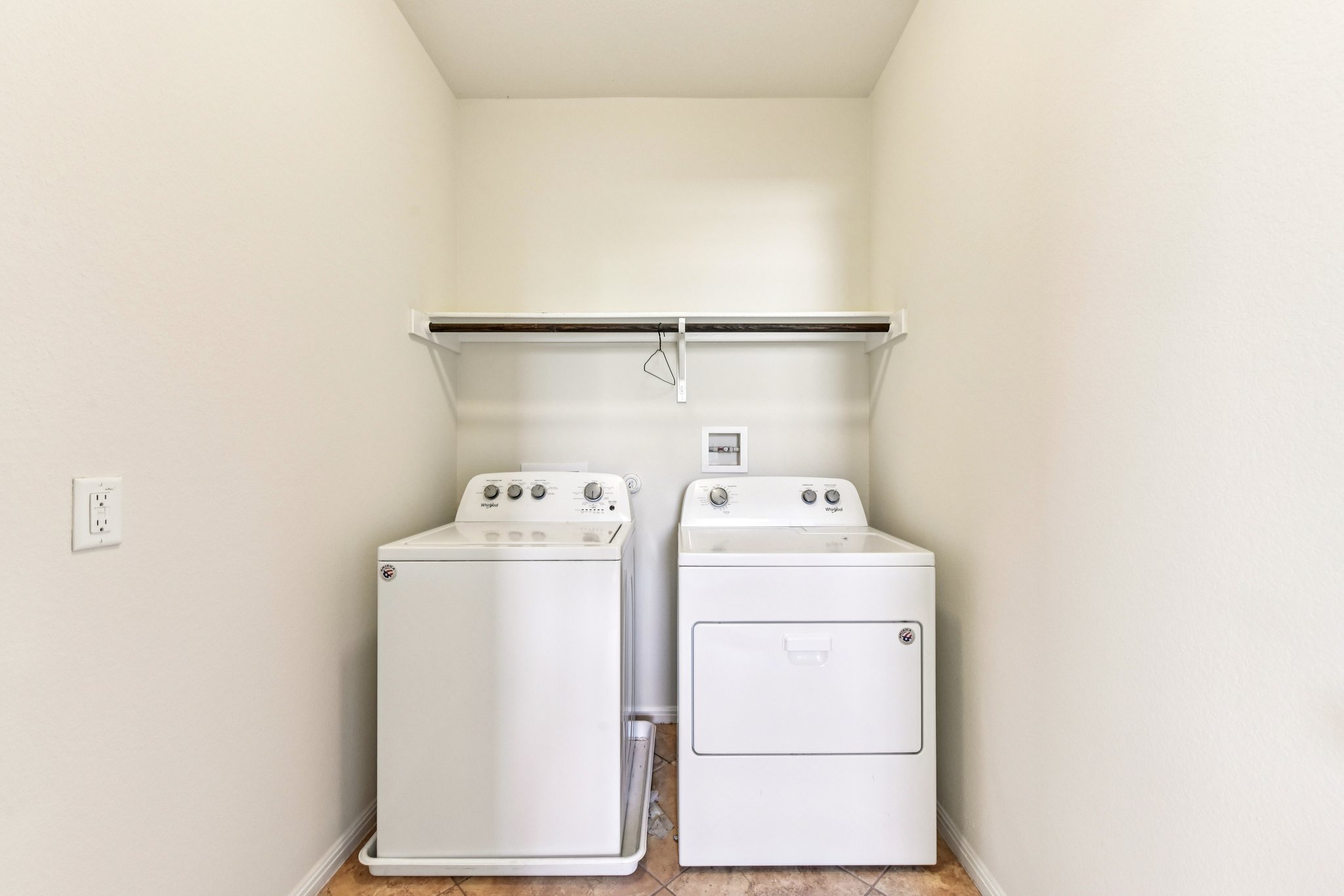 Boatswain Wy-S0203-021.jpg