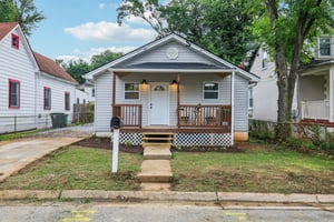 Mentor Ave-1806-005.jpg