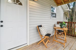 Mentor Ave-1806-013.jpg