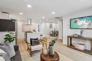 Mentor Ave-1806-017.jpg