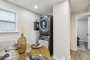 Mentor Ave-1806-022.jpg