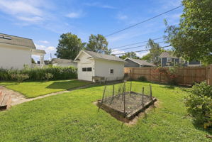  Photo 30